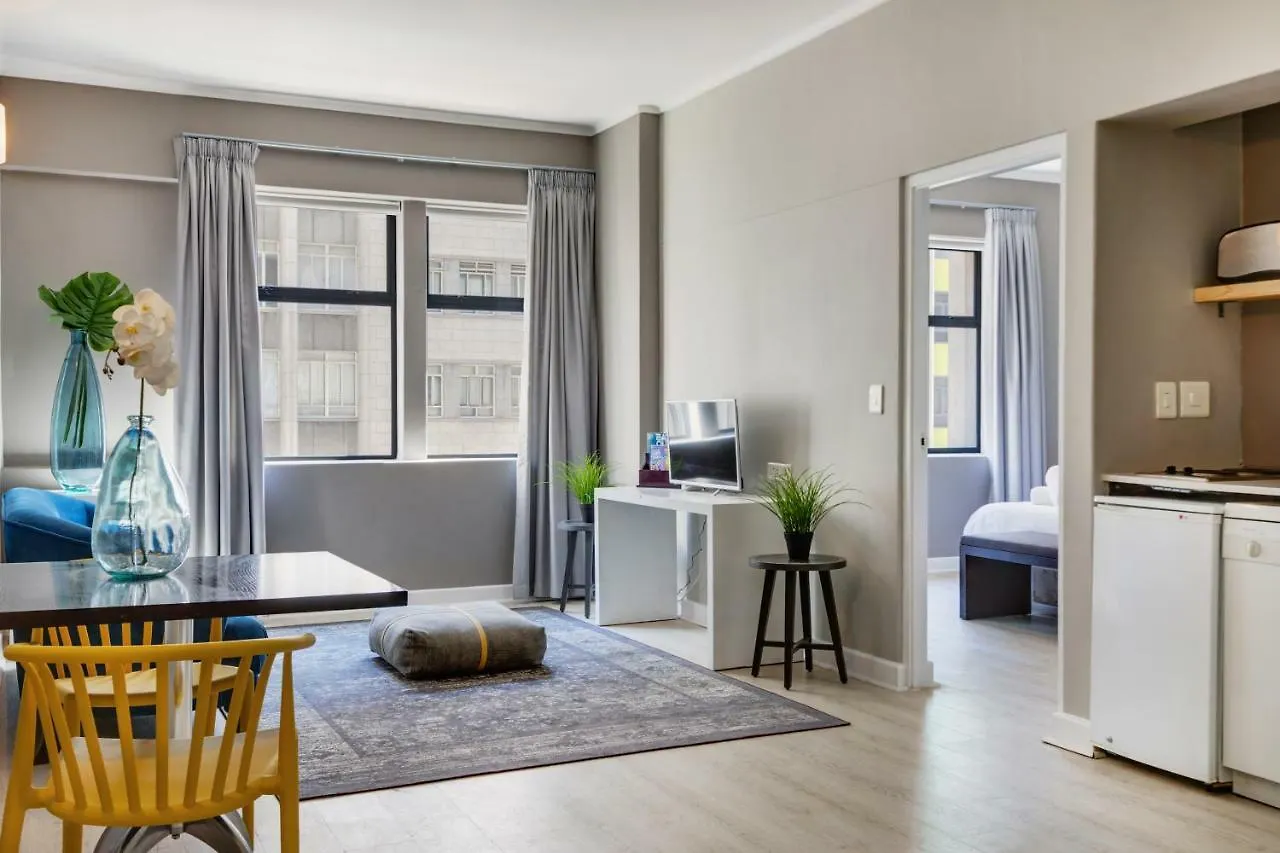 The Bijoux 5-2 No Load Shedding Apartment Cape Town 0*,
